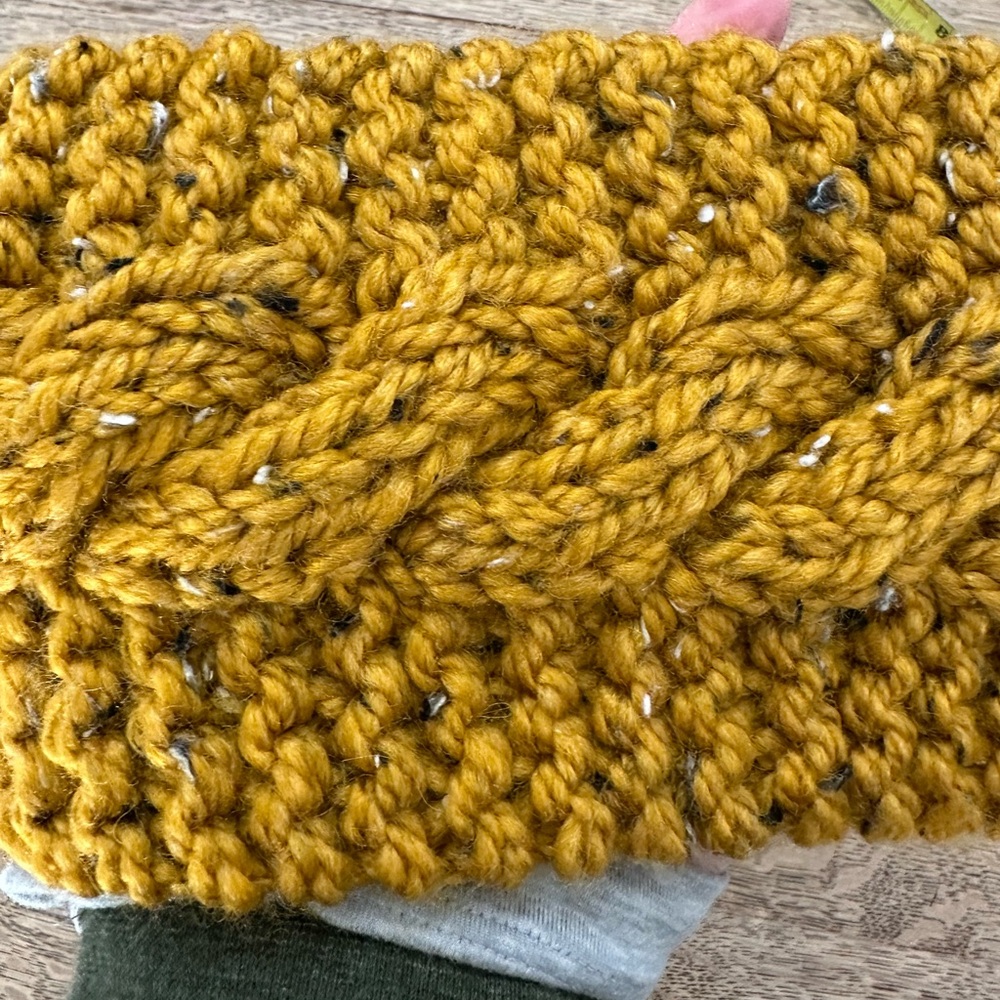 Handmade NWT NEW Wool Knitted Winter Headband Ear Band Warmer Mustard - Picture 5 of 6